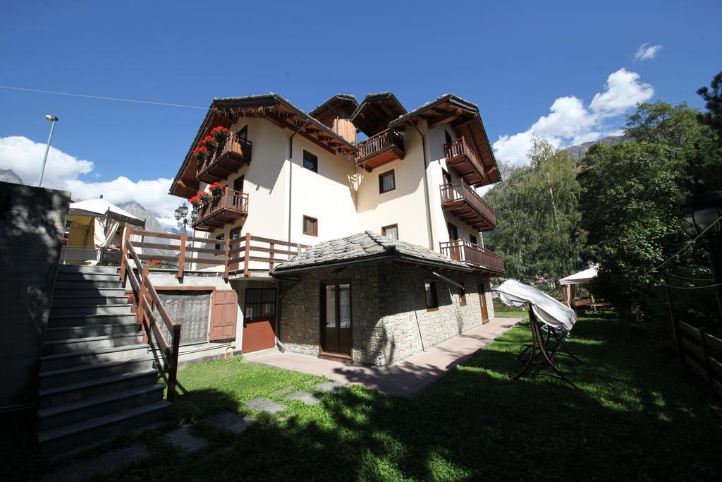 Hotel Stella Del Nord Courmayeur Exterior foto