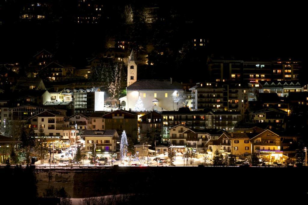 Hotel Stella Del Nord Courmayeur Exterior foto