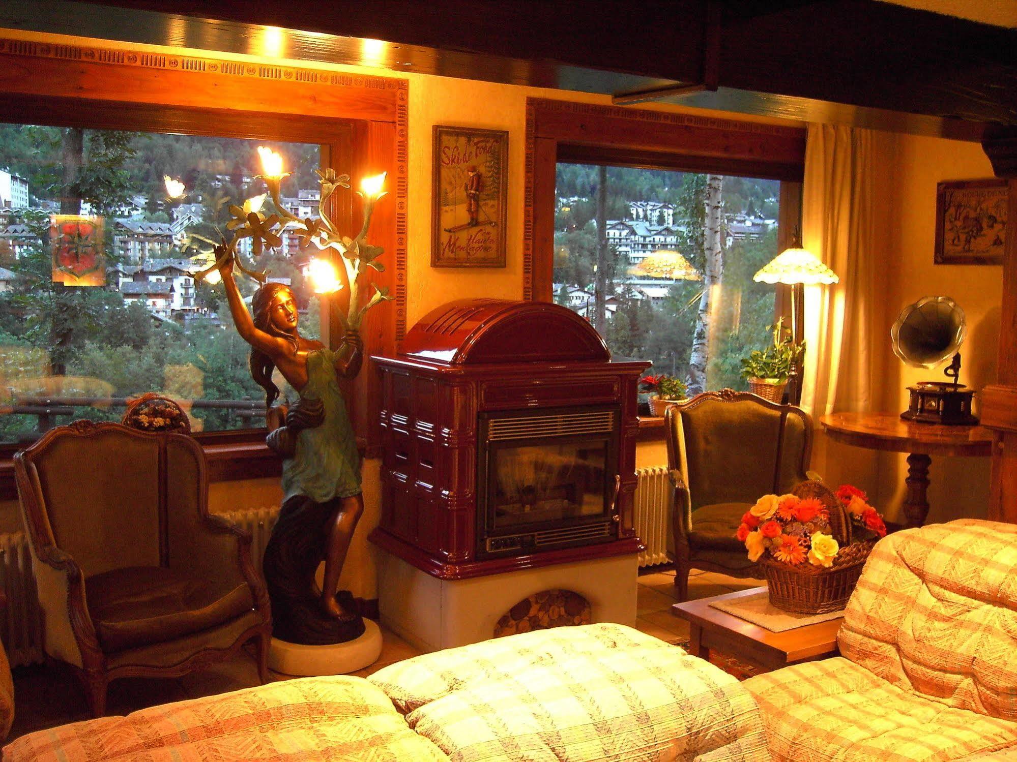 Hotel Stella Del Nord Courmayeur Exterior foto