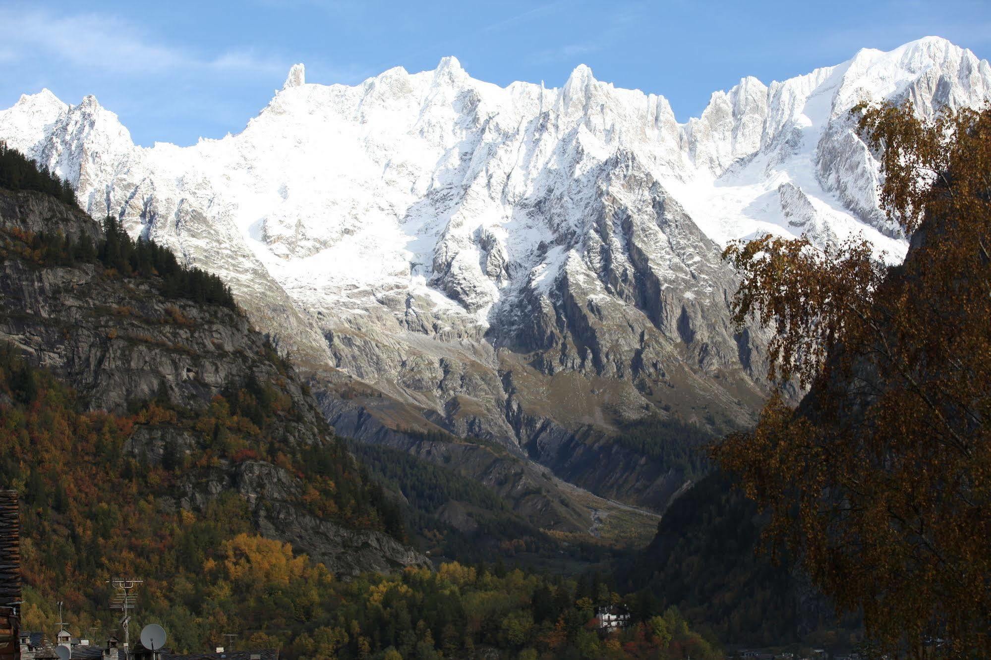 Hotel Stella Del Nord Courmayeur Exterior foto
